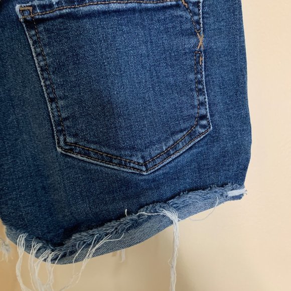 EXPRESS Original Relaxed Low Rise Shortie Frayed Hem Blue Denim Jean Shorts Sz 0 - Picture 7 of 8